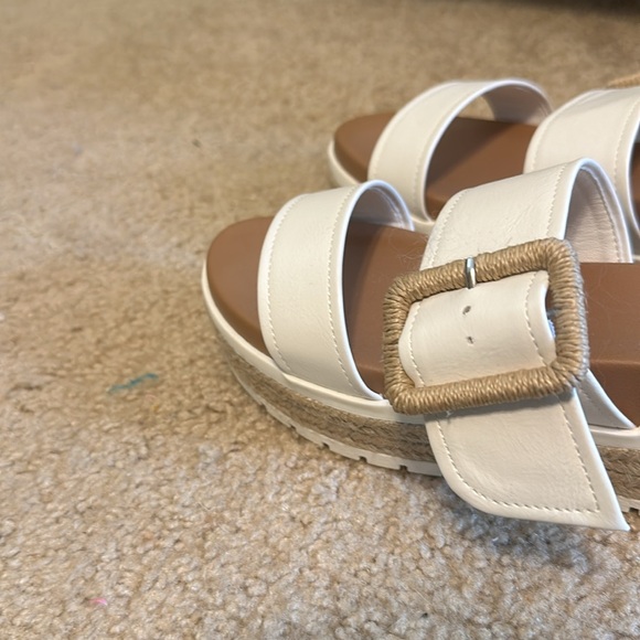 MIA Kenzy platform white buckle - Picture 3 of 7